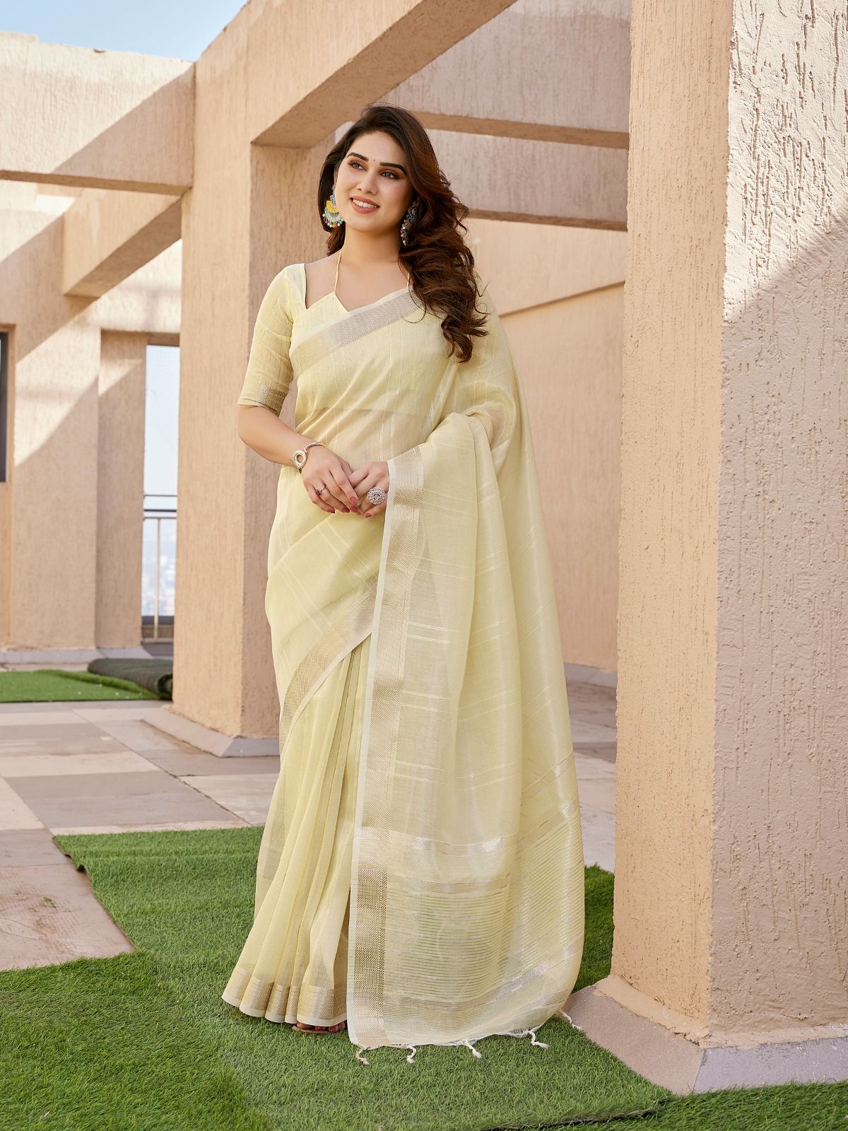 Soft Tissue Linen  with Rich Zari Linings and Weave Pallu  Cotton Silk Saree
